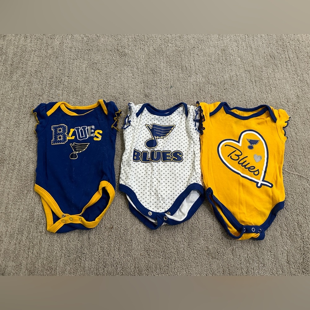 STL Blues Onesies - baby girl 0-3 months